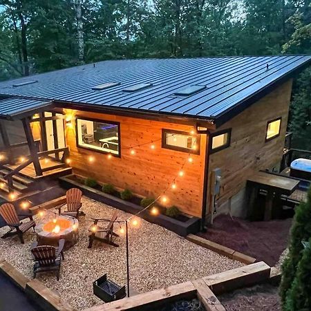 Modern Mountain Getaway With Hot Tub, Fire Pit Vila Sautee Nacoochee Exterior foto