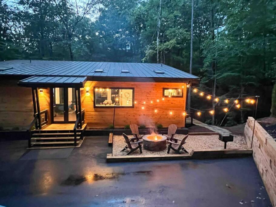 Modern Mountain Getaway With Hot Tub, Fire Pit Vila Sautee Nacoochee Exterior foto